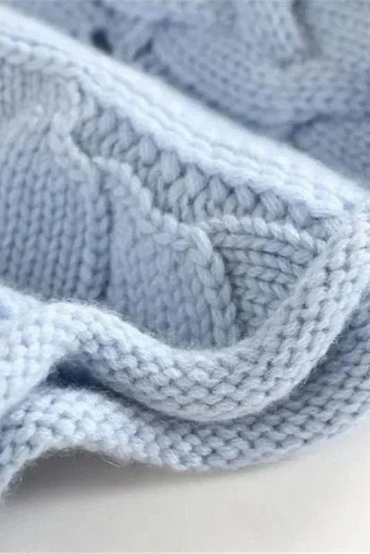 Ksenia | Sweter w warkocze