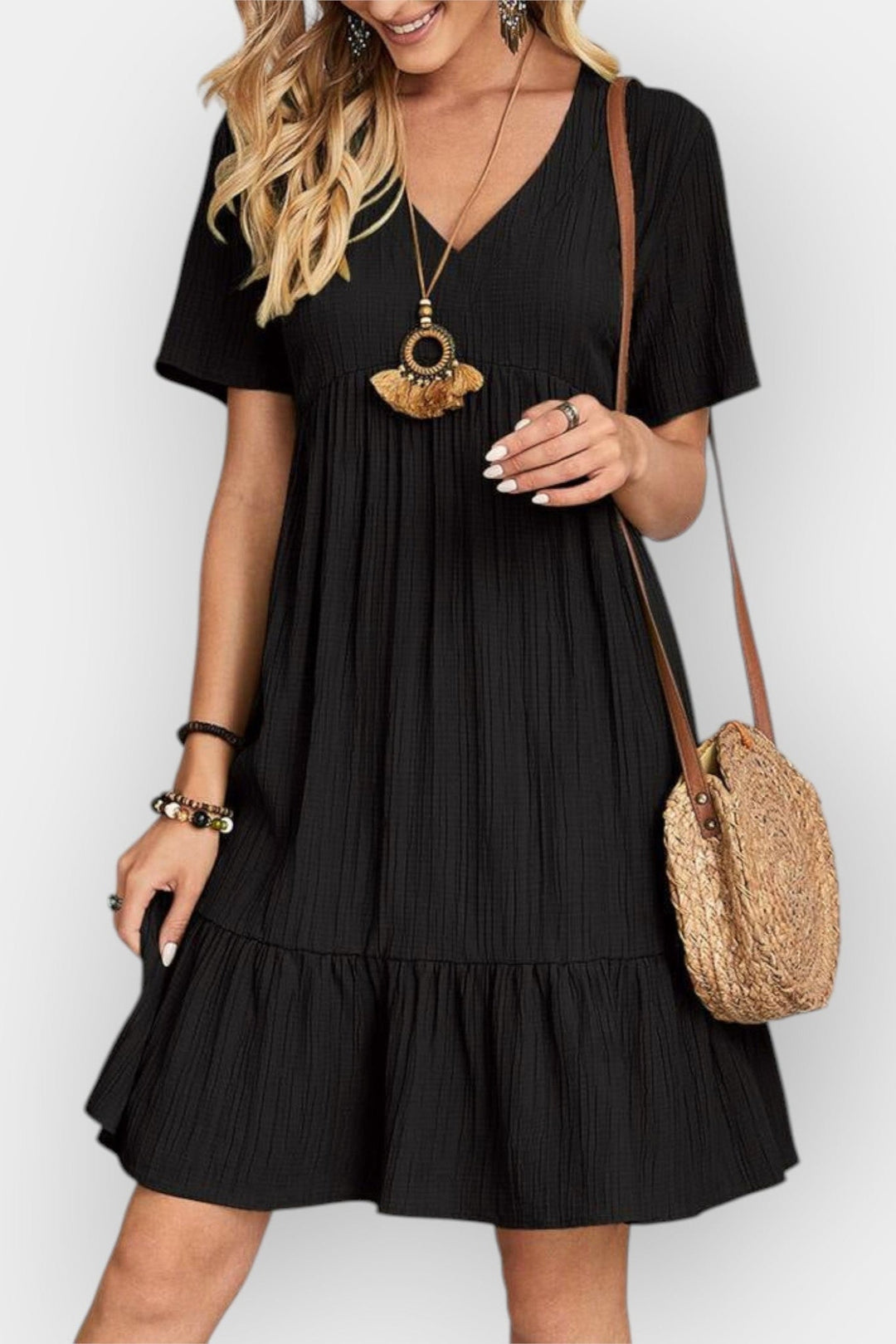 Rikke | Sukienka z dekoltem w serek